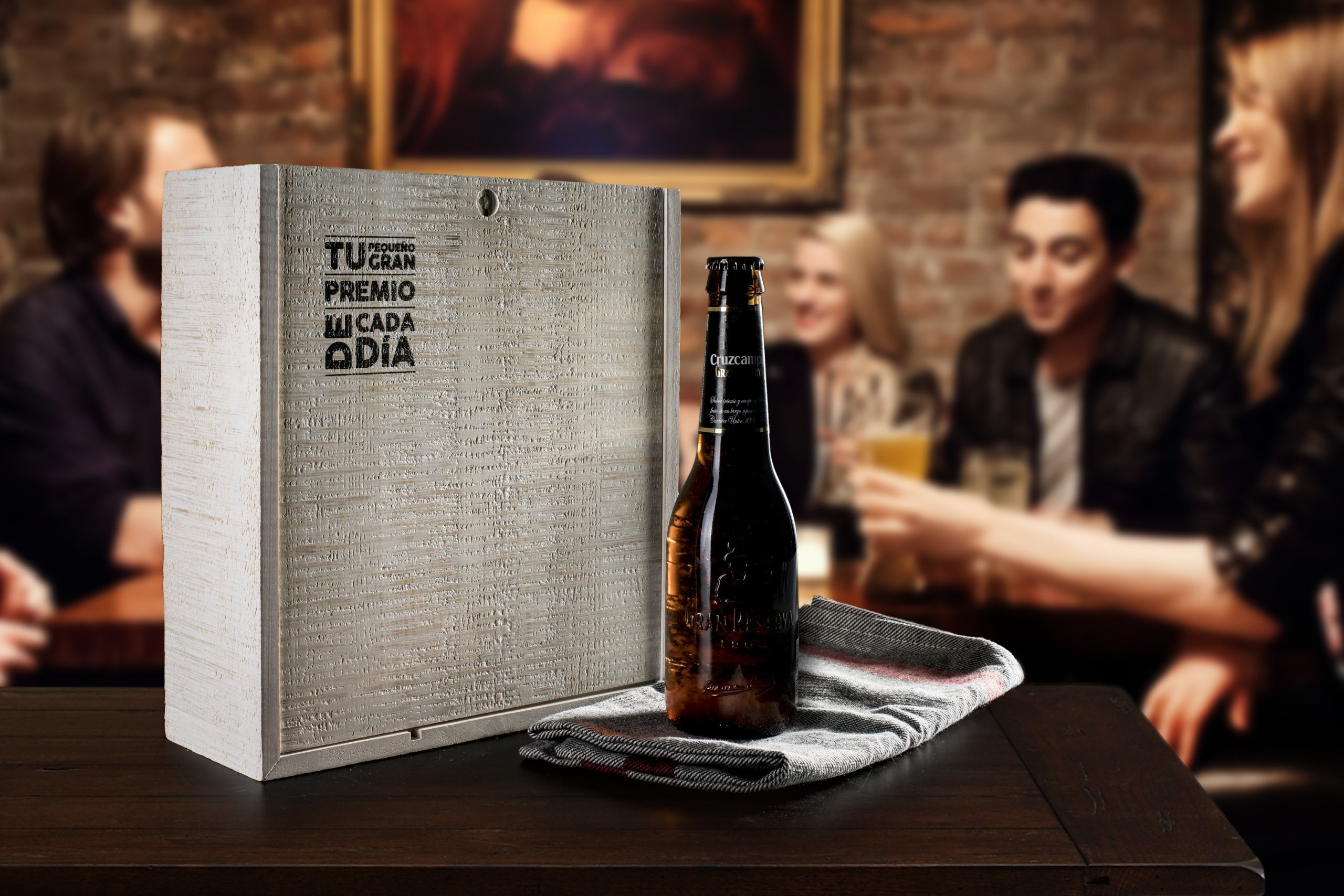 Cajas de madera para cervezas, Packaging sostenible y elegante